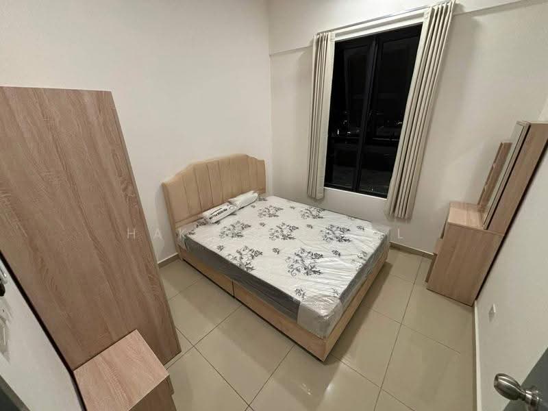 Kediaman Servis untuk Disewa di Parkland Residence @ Kajang 2 - Hakimi Akmal - Bedroom - PropertyGuru.com.my