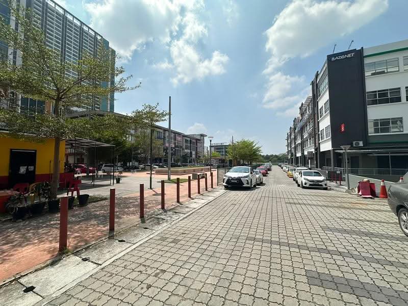 Shop / Office for Sale in Bandar Baru Bangi (Selangor) - Amirul Ashraff - Exterior - PropertyGuru.com.my