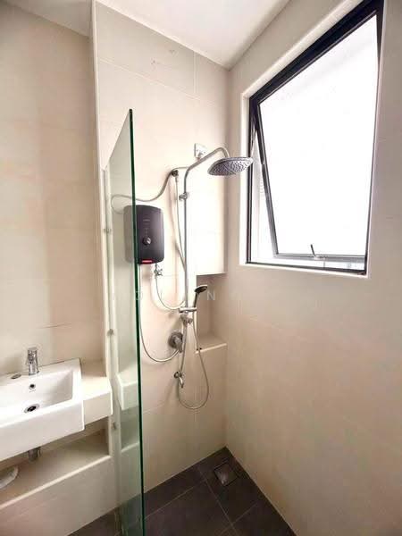 Cluster House for Rent in Taman Ekoflora (Johor Bahru) - Yoland . - Bathroom - PropertyGuru.com.my