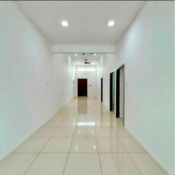 1-storey Terraced House for Sale in Tasek Gelugor (Penang) - Yilin . - Corridor - PropertyGuru.com.my