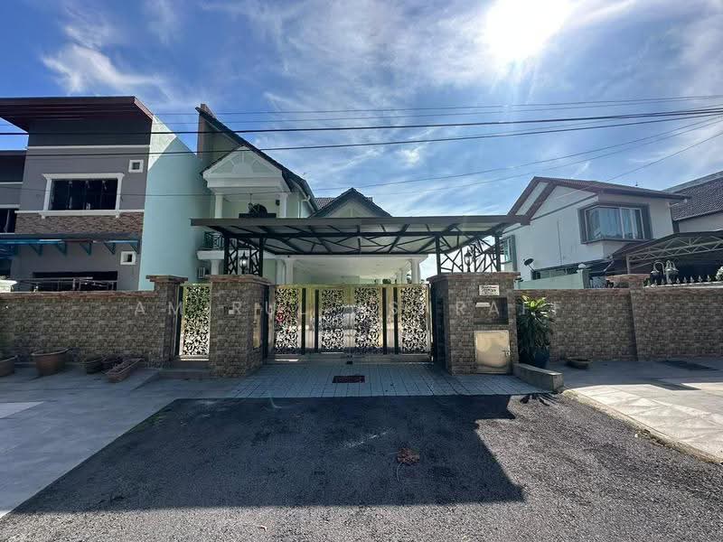 Rumah Berkembar untuk Dijual di Ampang Jaya (Ampang) - Amirul Ashraff - Exterior - PropertyGuru.com.my