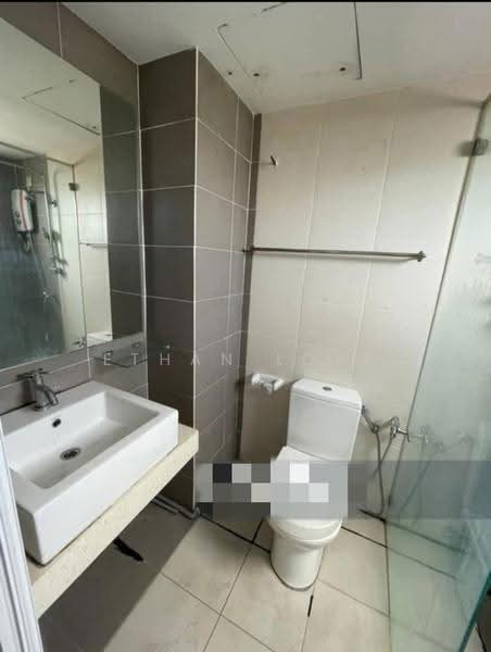 Kondominium untuk Dijual di First Residence (Residensi Unggul) - Ethan Loke - Bathroom - PropertyGuru.com.my