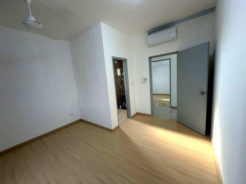 Kediaman Servis untuk Disewa di MIRA at Shorea Park - Dalynn Tan - Interior - PropertyGuru.com.my