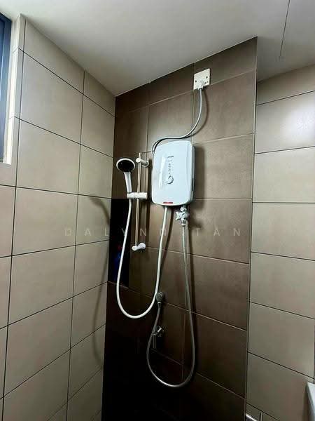 Kediaman Servis untuk Disewa di MIRA at Shorea Park - Dalynn Tan - Bathroom - PropertyGuru.com.my