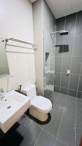 2-storey Terraced House for Rent in Johor Bahru (Johor) - Edward Siow - Bathroom - PropertyGuru.com.my