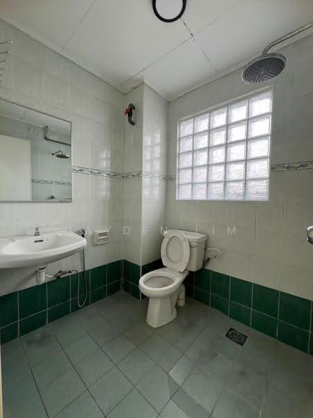 2-storey Terraced House for Rent in Taman Mutiara Rini (Skudai) - Jayden Lim - Bathroom - PropertyGuru.com.my