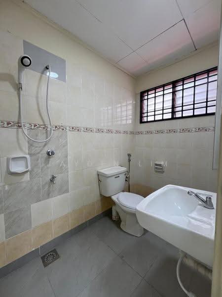 2-storey Terraced House for Rent in Taman Mutiara Rini (Skudai) - Jayden Lim - Bathroom - PropertyGuru.com.my