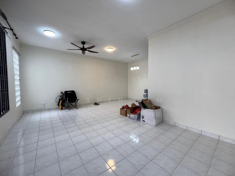 2-storey Terraced House for Rent in Taman Mutiara Rini (Skudai) - Jayden Lim - Living Room - PropertyGuru.com.my