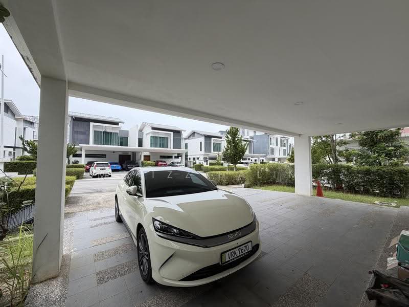 Zero-Lot Bungalow for Rent in Cyberjaya (Selangor) - Mu'izz Halim - Exterior - PropertyGuru.com.my