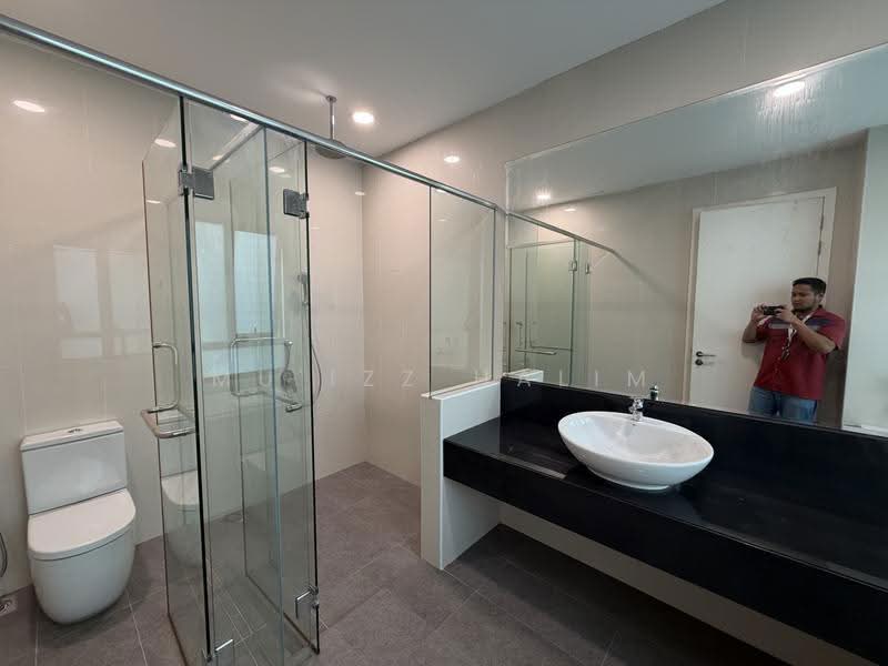 Zero-Lot Bungalow for Rent in Cyberjaya (Selangor) - Mu'izz Halim - Bathroom - PropertyGuru.com.my