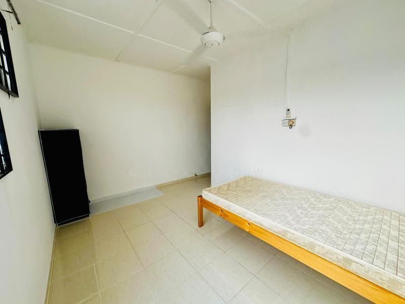 1-storey Terraced House for Rent in Taman Mesra (Senai) - Nick Low - Bedroom - PropertyGuru.com.my
