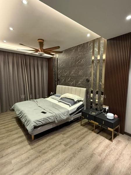 Kediaman Servis untuk Dijual di The Platino Serviced Apartment - Wei Jian Tan - Bedroom - PropertyGuru.com.my