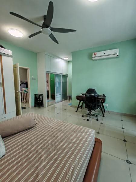 2-storey Terraced House for Sale in TAMAN PUCHONG UTAMA (Puchong) - Michelle Tai - Bedroom - PropertyGuru.com.my