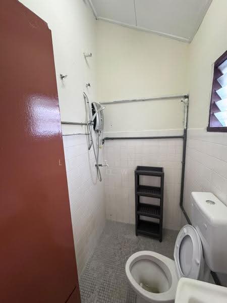 Terraced House for Rent in Desa Setapak (Wangsa Maju) - Lawrence Low - Bathroom - PropertyGuru.com.my