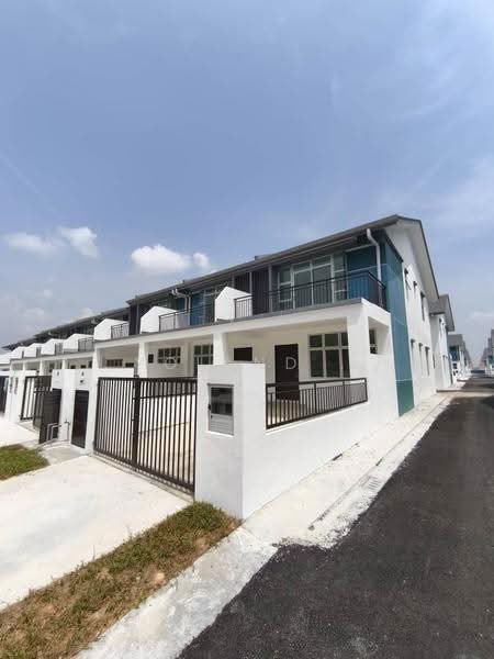 Rumah Teres 2-Tingkat untuk Dijual di Kangkar Pulai (Skudai) - Yoland . - Exterior - PropertyGuru.com.my