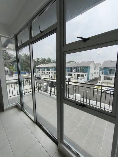Rumah Teres 2-Tingkat untuk Dijual di Kangkar Pulai (Skudai) - Yoland . - Balcony - PropertyGuru.com.my