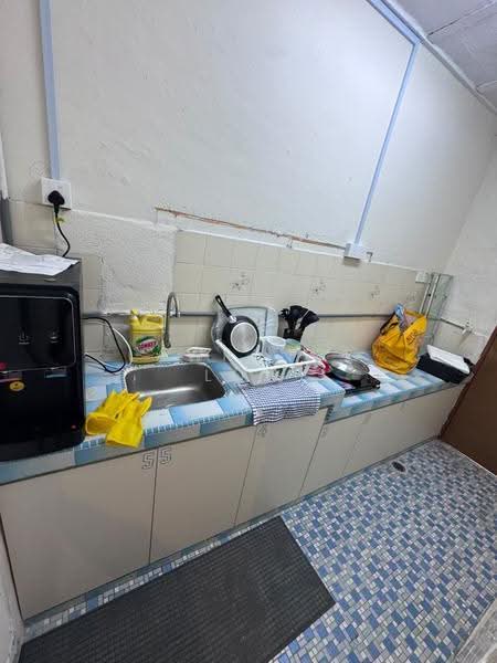 Rumah Teres untuk Disewa di Desa Setapak (Wangsa Maju) - Lawrence Low - Kitchen - PropertyGuru.com.my