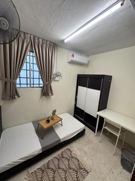 Rumah Teres untuk Disewa di Desa Setapak (Wangsa Maju) - Lawrence Low - Bedroom - PropertyGuru.com.my