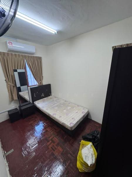 Rumah Teres untuk Disewa di Desa Setapak (Wangsa Maju) - Lawrence Low - Bedroom - PropertyGuru.com.my