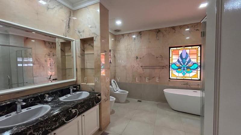 Bungalow House for Sale in Bukit Bandaraya (Bangsar) - Terry Lee - Bathroom - PropertyGuru.com.my