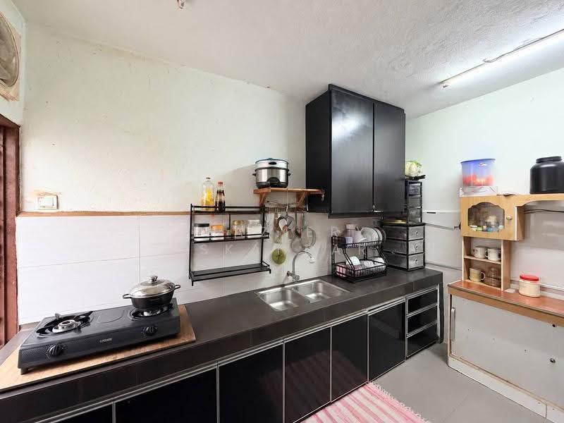 Rumah Teres 2-Tingkat untuk Dijual di Kampung Tasik Tambahan (Ampang) - Shaziery Iskandar - PropertyGuru.com.my