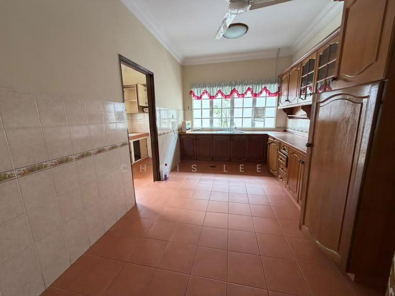 Bungalow House untuk Disewa di SS3 (Petaling Jaya) - Chris Lee - Kitchen - PropertyGuru.com.my