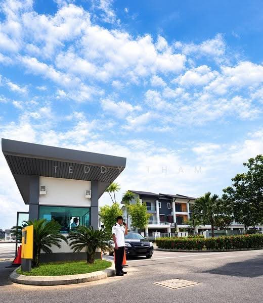 Rumah Teres 3-Tingkat untuk Dijual di Taman Meranti Jaya (Puchong) - Teddy Tham - Exterior - PropertyGuru.com.my