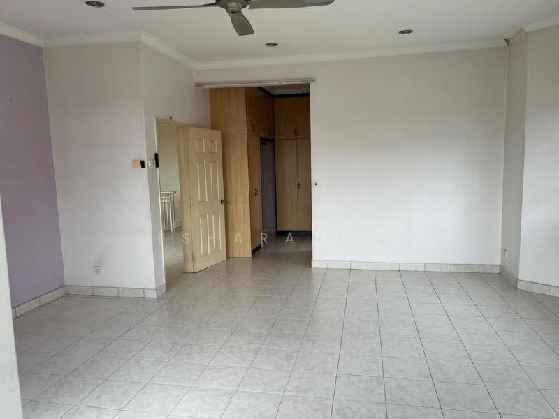 Bungalow House for Sale in Taman Bukit Mewah Fasa 9 (Kajang) - Esharani . - Living Room - PropertyGuru.com.my