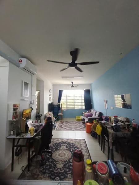 Pangsapuri untuk Dijual di Residensi Falim (PR1MA Falim) - Afif Khalib - Living Room - PropertyGuru.com.my