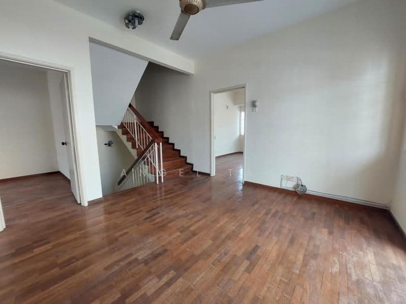 Rumah Teres 2.5-Tingkat untuk Dijual di Bandar Puteri Puchong (Puchong) - Angel Tan - Living Room - PropertyGuru.com.my