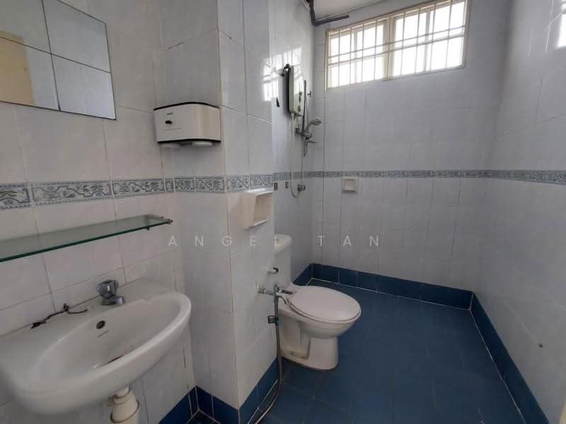 Rumah Teres 2.5-Tingkat untuk Dijual di Bandar Puteri Puchong (Puchong) - Angel Tan - Bathroom - PropertyGuru.com.my