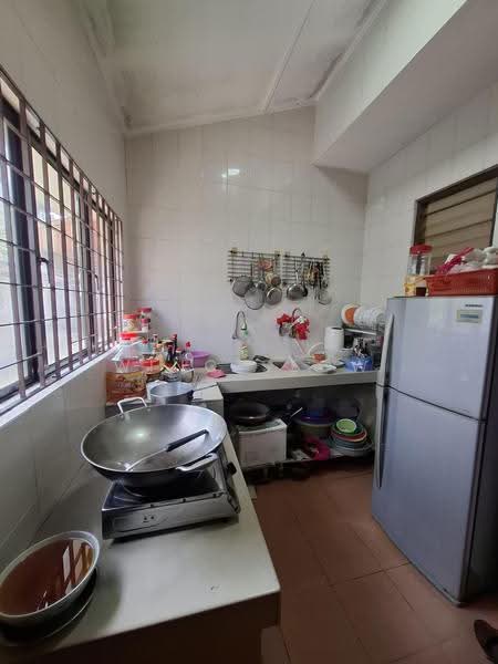 Rumah Teres 1-Tingkat untuk Dijual di Kepong Baru (Kepong) - Wing Seow - Kitchen - PropertyGuru.com.my