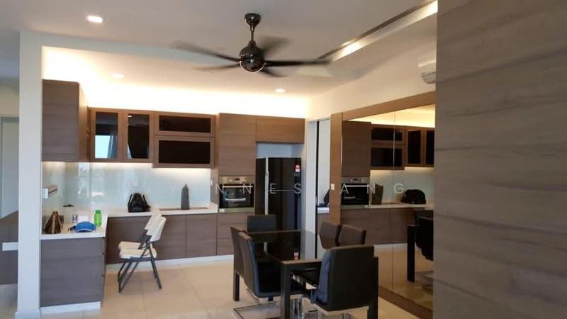 Kondominium untuk Dijual di The Address Boutique Condominium - Vyinnes Ang - Kitchen - PropertyGuru.com.my