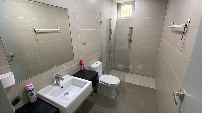 Kondominium untuk Disewa di Tropicana Bay Residences - Andrew Ong - Bathroom - PropertyGuru.com.my