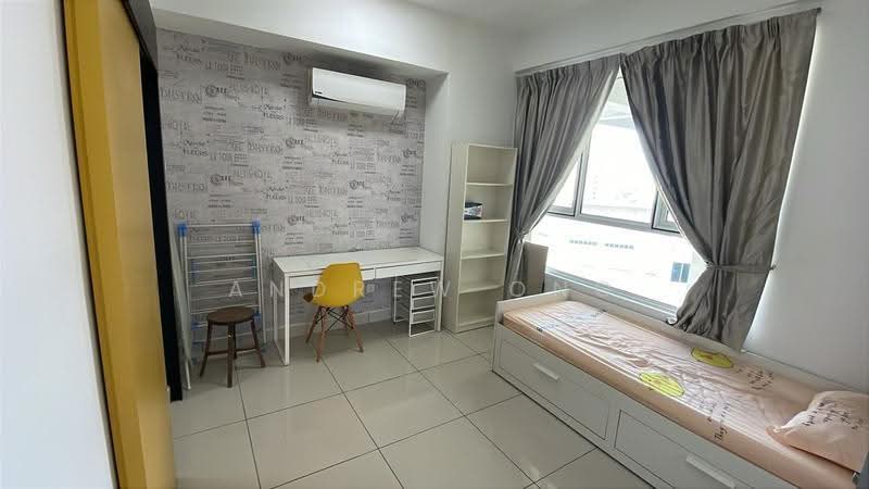 Kondominium untuk Disewa di Tropicana Bay Residences - Andrew Ong - Bedroom - PropertyGuru.com.my