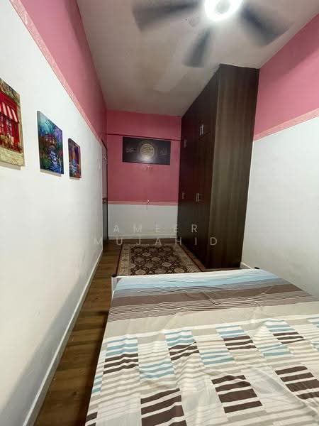 Pangsapuri untuk Disewa di Palm Garden Apartment - Ameer Mujahid - Bedroom - PropertyGuru.com.my