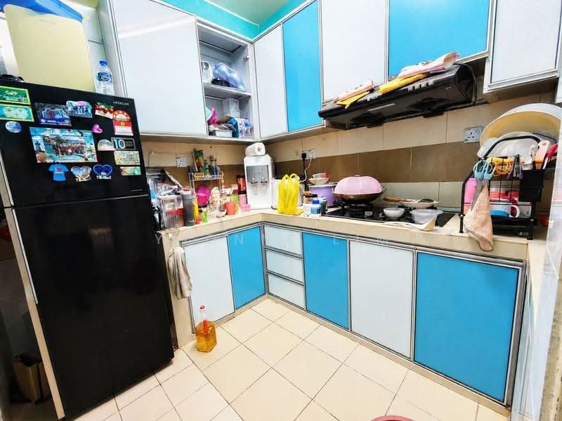 Apartment for Sale at Vista Seri Alam - Yvonne Lim - Kitchen - PropertyGuru.com.my