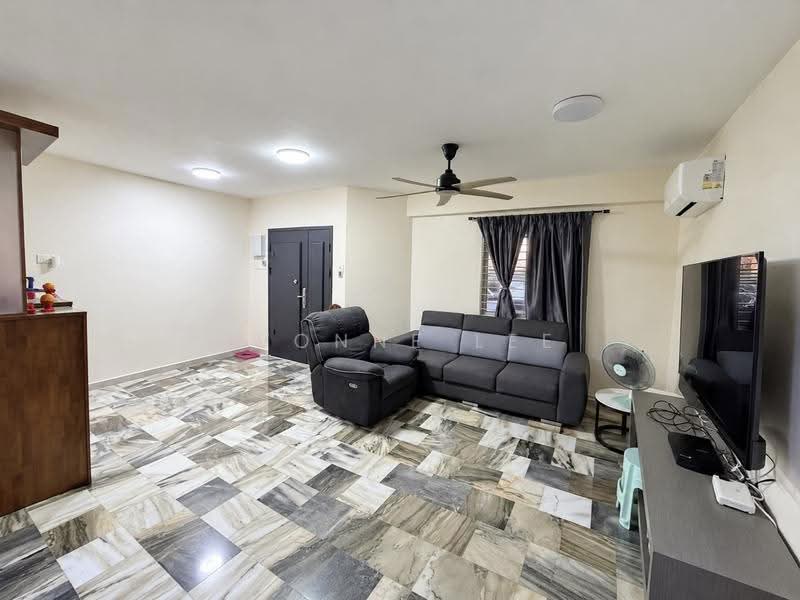 Rumah Teres 2-Tingkat untuk Dijual di Taman Perkasa (Butterworth) - Yvonne Lee - Living Room - PropertyGuru.com.my