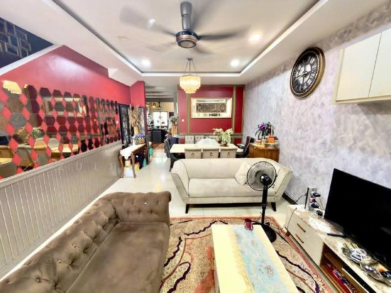 Rumah Teres 2-Tingkat untuk Dijual di Puchong (Selangor) - Zulhilmi Zakaria - Living Room - PropertyGuru.com.my
