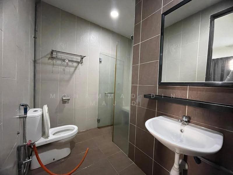 2-storey Terraced House for Rent in Shah Alam (Selangor) - Mohammad Din Majid - Bathroom - PropertyGuru.com.my