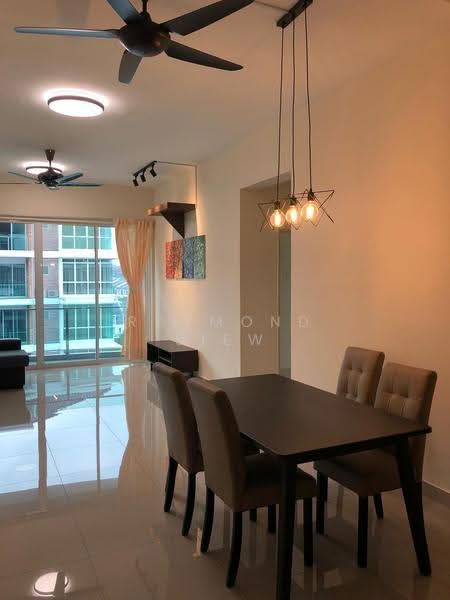 Kondominium untuk Dijual di Sg Long Residence - Raymond Siew - Living Room - PropertyGuru.com.my