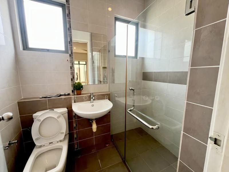 2-storey Terraced House for Rent in East Ledang (Iskandar Puteri (Nusajaya)) - Phoebe Foo - Bathroom - PropertyGuru.com.my