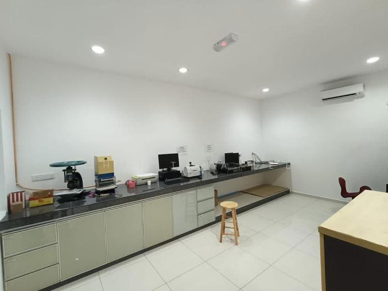 Komersial Berkembar untuk Dijual di Batu Berendam (Melaka) - Christina Lee - PropertyGuru.com.my