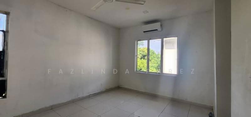 Rumah Teres 2-Tingkat untuk Disewa di D'Kayangan (Shah Alam) - Fazlinda Farez - Bedroom - PropertyGuru.com.my