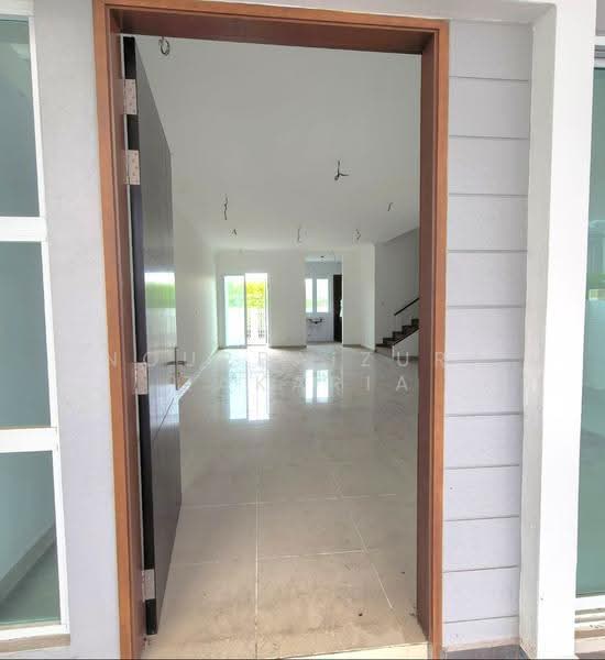 2-storey Terraced House for Sale in Cyberjaya (Selangor) - NOURBAIZURA ZAKARIA - Entrance - PropertyGuru.com.my
