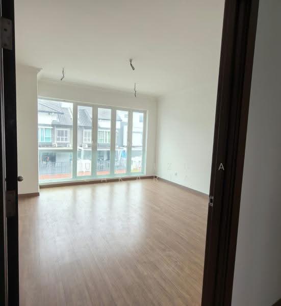2-storey Terraced House for Sale in Cyberjaya (Selangor) - NOURBAIZURA ZAKARIA - Living Room - PropertyGuru.com.my