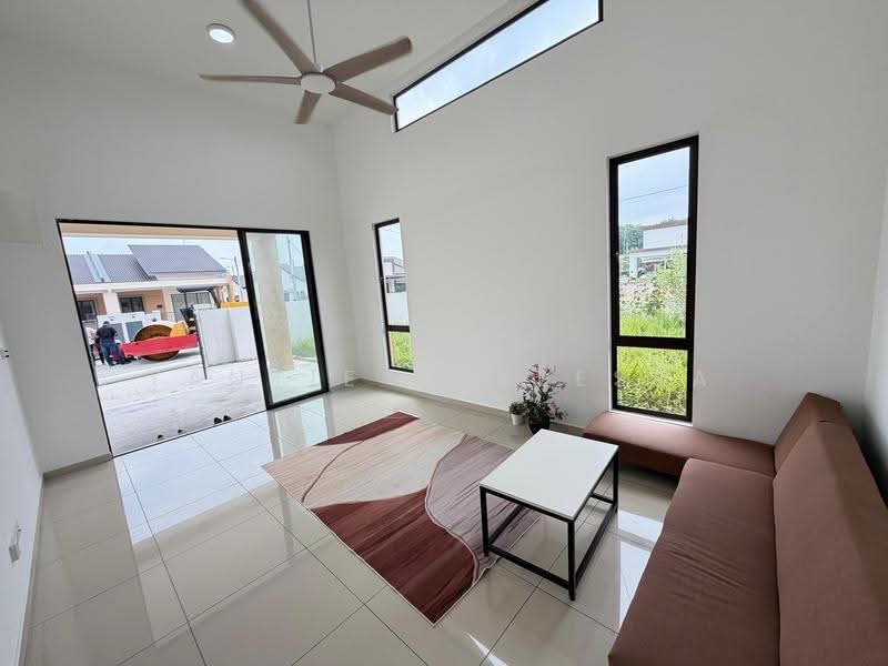 1-storey Terraced House for Sale in Sepang (Selangor) - Yantie Qaleesya - Living Room - PropertyGuru.com.my