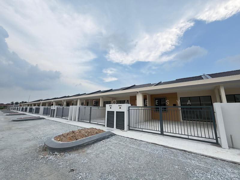 1-storey Terraced House for Sale in Sepang (Selangor) - Yantie Qaleesya - PropertyGuru.com.my