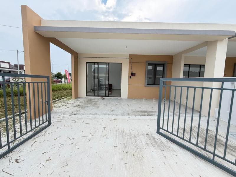 1-storey Terraced House for Sale in Sepang (Selangor) - Yantie Qaleesya - Exterior - PropertyGuru.com.my
