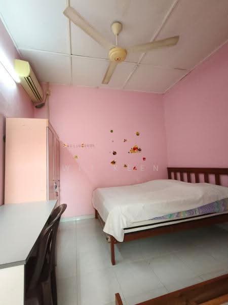 Rumah Teres untuk Disewa di Taman Marida (Senawang) - Wei Keen - Bedroom - PropertyGuru.com.my